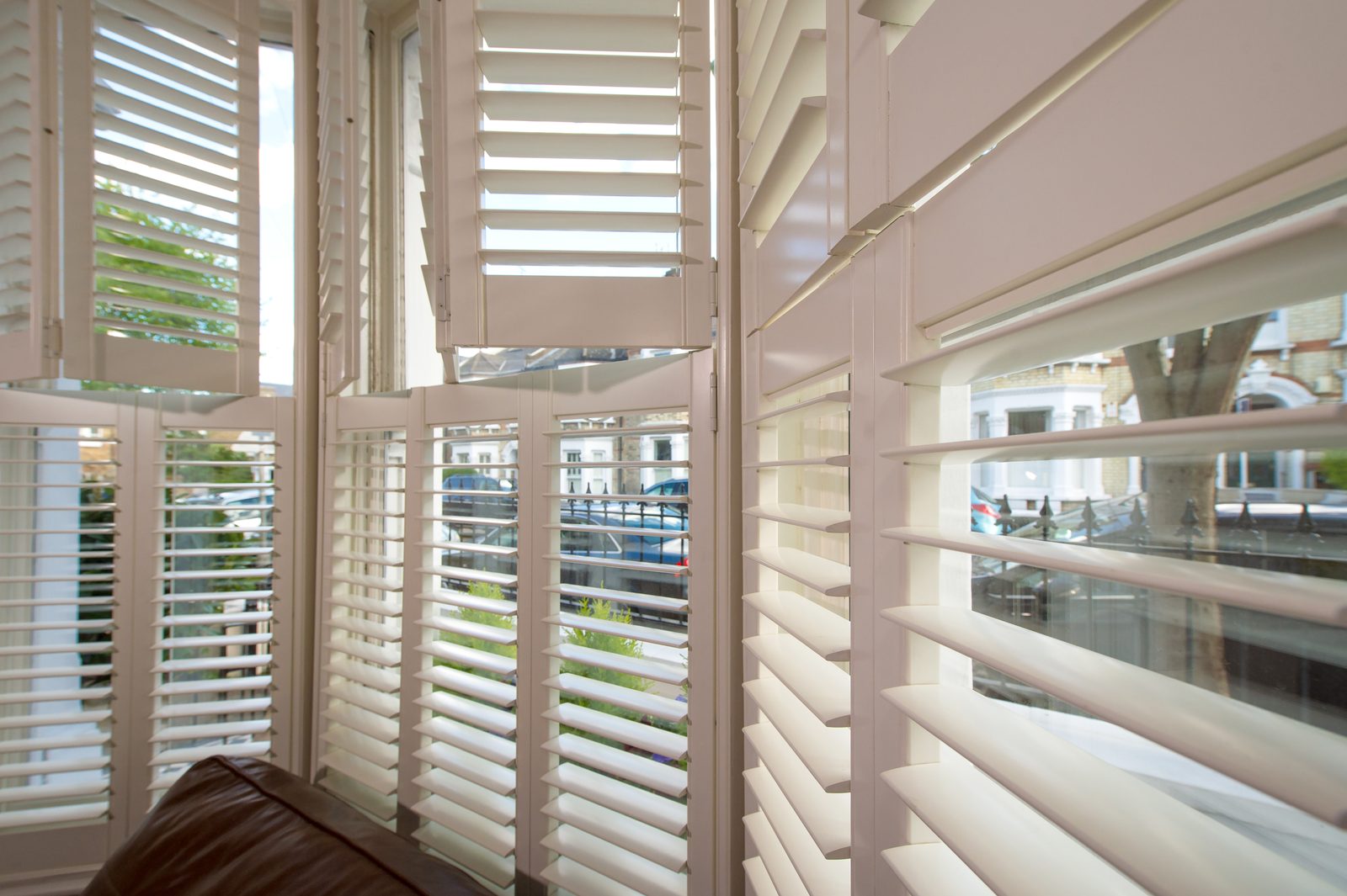 Cafe style shutters on a front-facing Ipswich window